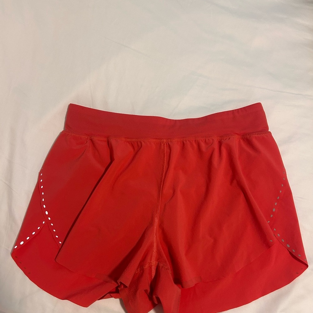 lululemon athletica Find Your Pace High-Rise Shorts - Pale Raspberry